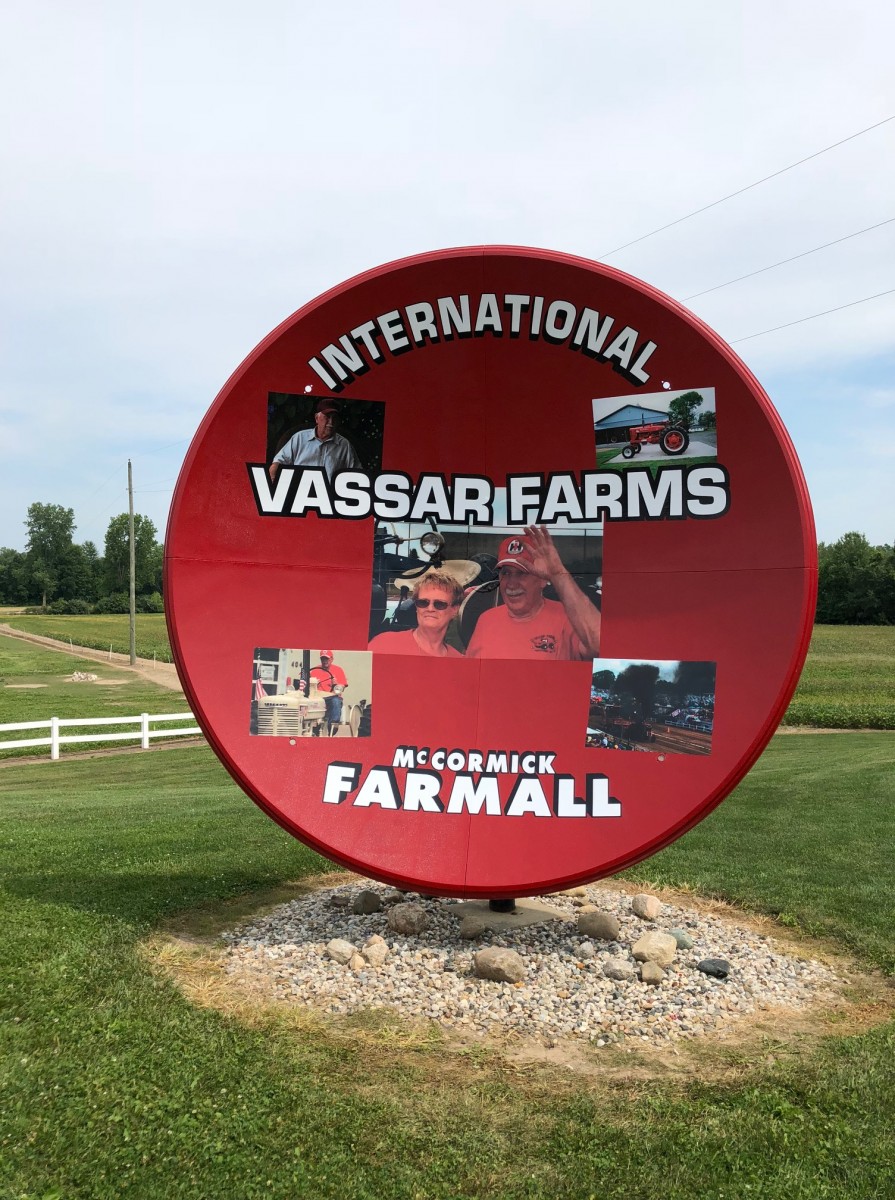 Digital Print Graphics_International Vassar Farms-McCormick Farmall_Satellite Dish