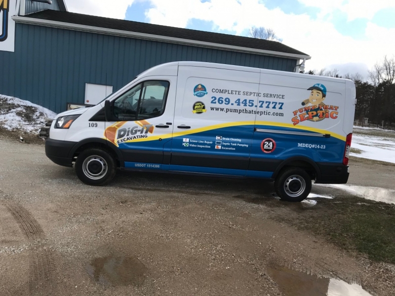 Vehicle Graphics_Pump That Septic